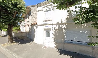 LOCATIONS RIVES DE SEUGNE - De Gaulle, Location de Vacances à Jonzac