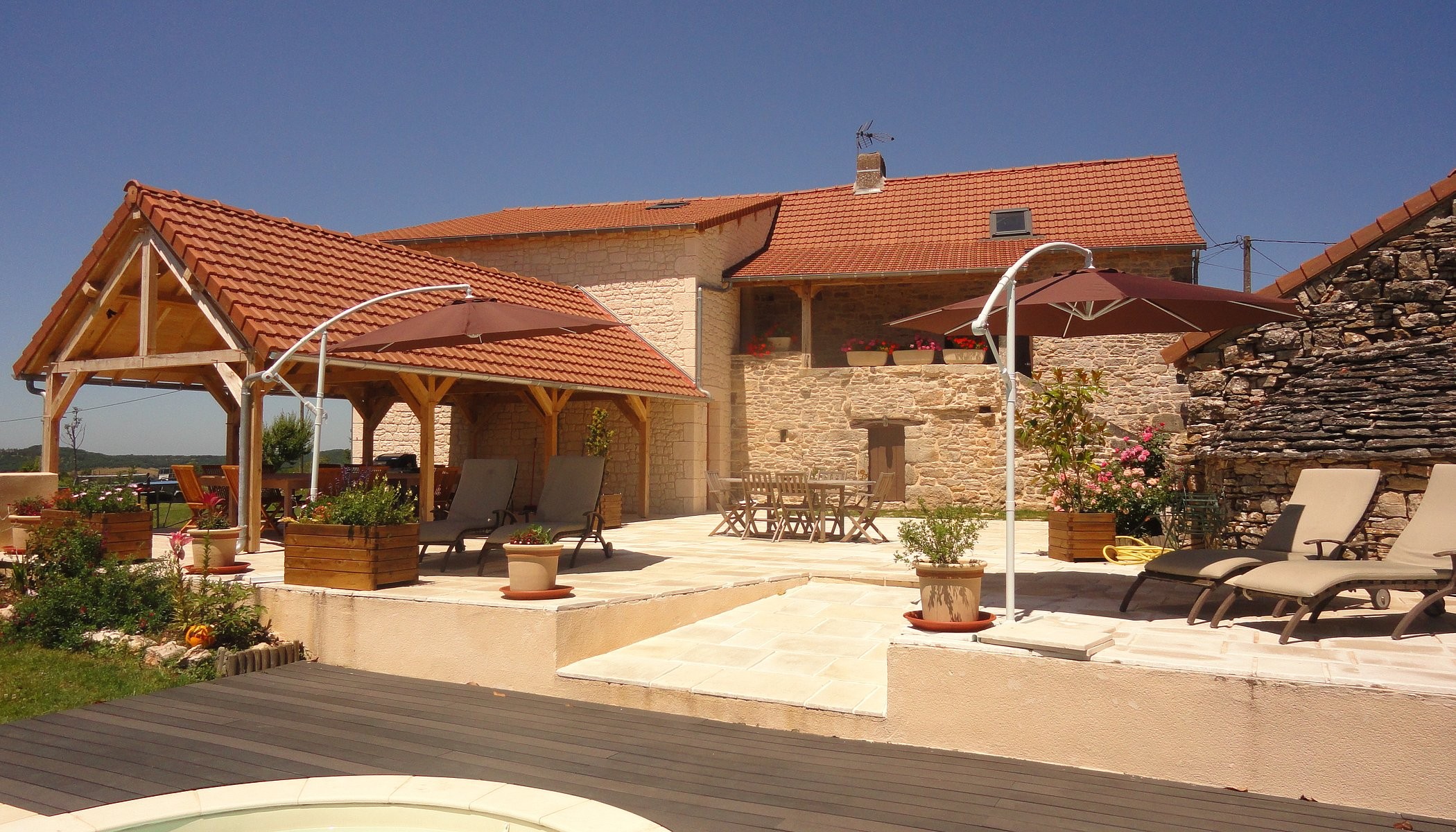 DOMAINE DU BOUYGUES, Chambre d'Hôtes à Salvagnac-Cajarc