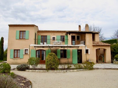 Le Mas Du Rocher, Location de Vacances à Mérindol-les-Oliviers