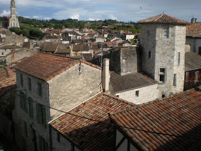 La Tour De Brazalem, Chambre d'Hôtes à Nérac