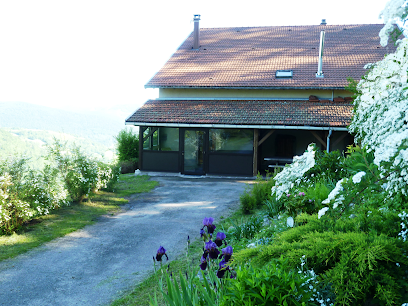 Gite Auperhi, Location De Vacances à Cornimont