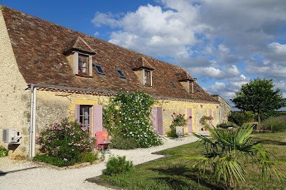 La Ferme De La Croix. Chambres Et Table D'hôtes En Dordogne, Chambre d'Hôtes à Saint-Avit-Sénieur