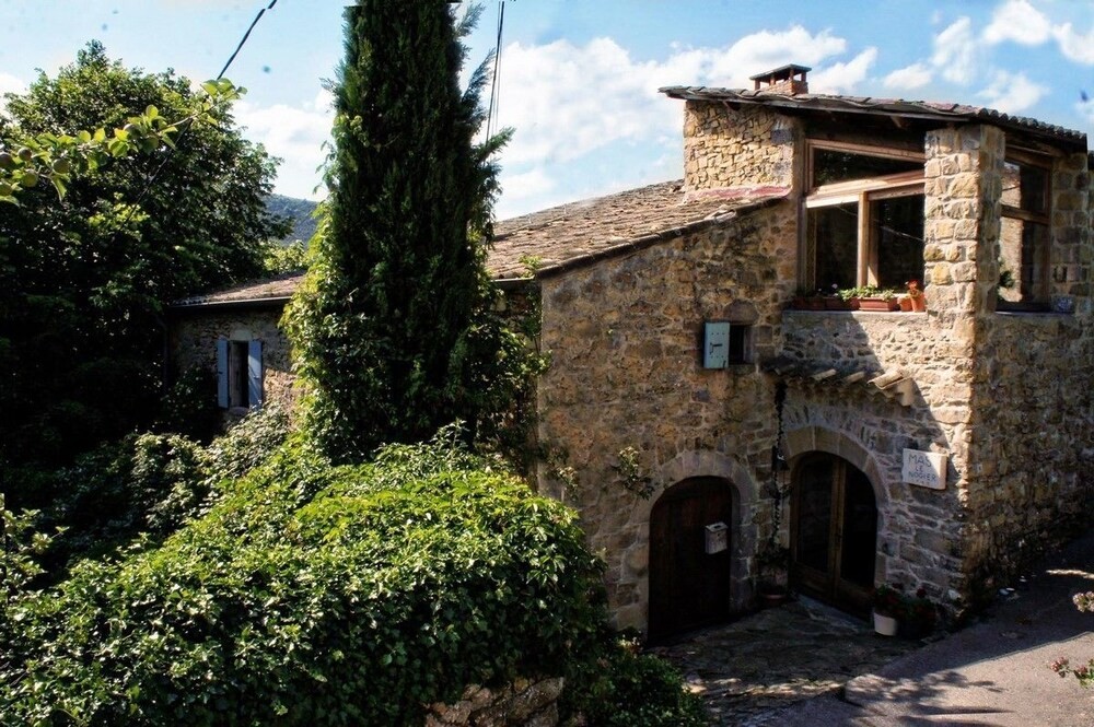 Mas Le Nogier, Chambre d'Hôtes à Vesseaux