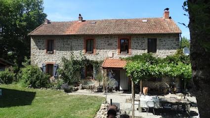 Chambre D'hôtes Paradis Lasciouve, Chambre d'Hôtes à Saint-Priest-des-Champs