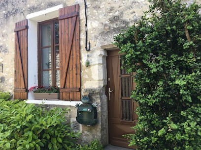 Le Repaire des Loups, Location de Vacances à Provins