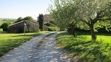 Chambres D'Hôtes La Bastide Des Trémières, Chambre d'Hôtes à Saint-Antoine-de-Breuilh