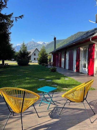 Le Relais d'Avajan - Chambres d'hôtes / Gîtes, Chambre d'Hôtes à Avajan