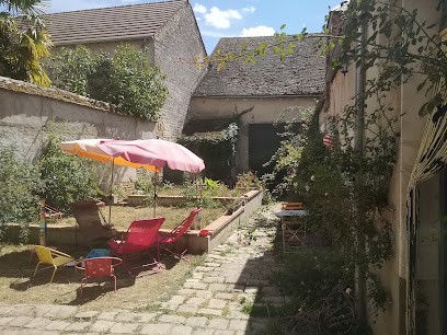 Les Viviers maison d'hôtes, Chambre d'Hôtes à Puiseaux