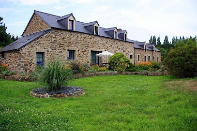 Les Chambres du chêne, Chambre d'Hôtes à Pleudihen-sur-Rance