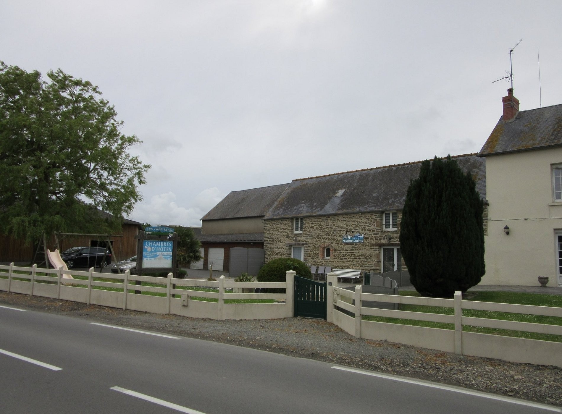 Chambres d'Hôtes Les Prés-Salés, Chambre d'Hôtes à Courtils