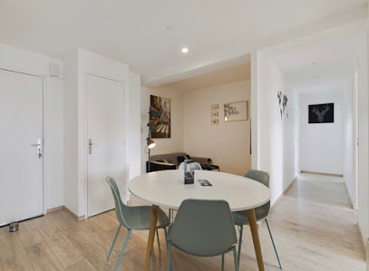 Bnb W&J House, Location De Vacances à Caen