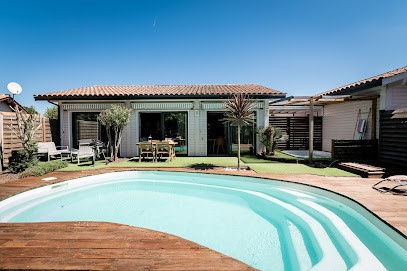 Villa Eden Bleu - Jacuzzi privatif et piscine, Chambre d'Hôtes à Biscarrosse