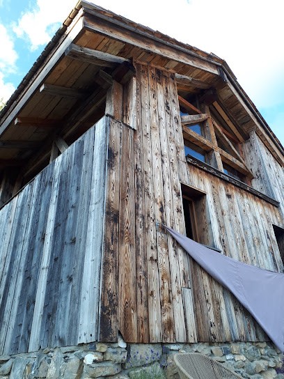 la grange 1767, Maison d'Hôtes à Verchaix