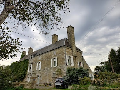 Le Logis Du Gast, Chambre d'Hôtes à Noues de Sienne