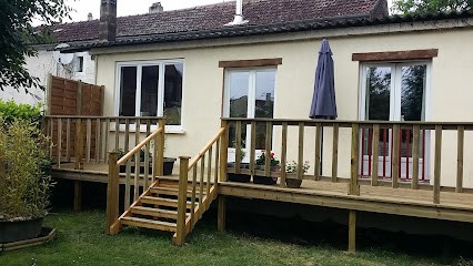 Coach House Holiday Rental, Location de Vacances à Trémolat