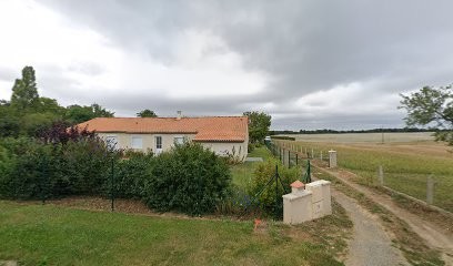Calme à La Campagne, Chambre d'Hôtes à Chiré-en-Montreuil
