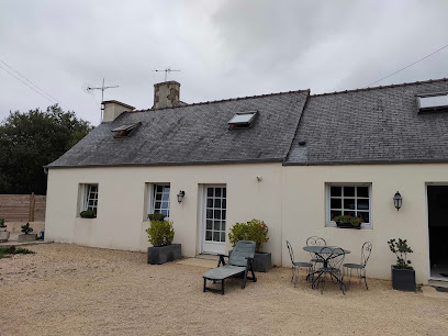 Ker Fuffle B&B, Chambre D'hôtes à Plougoulm