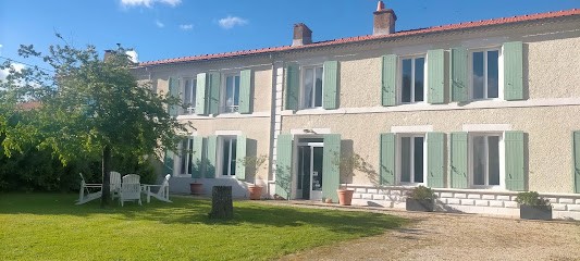 Domaine Les Grands Vents - Chambres d'hôtes & Gite, Maison d'Hôtes à Annezay