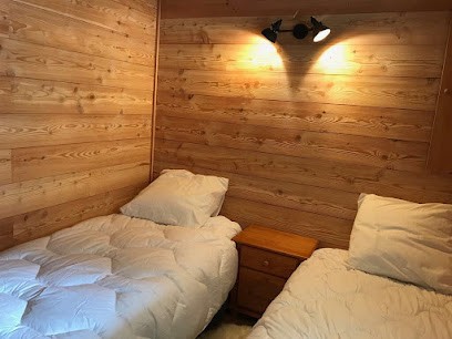 chalet-serrechevalier.fr, Location de Vacances au Monêtier-les-Bains