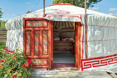 Yourte Au Paradis, Chambre d'Hôtes à Souvigné