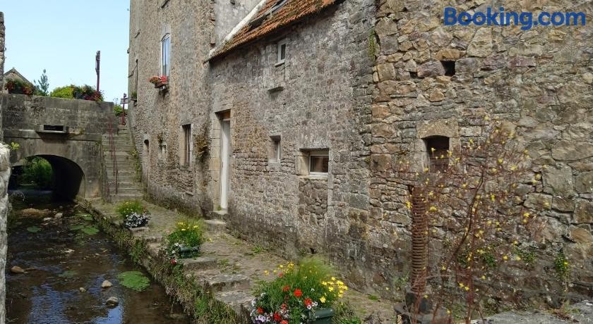 Chambres D'Hôtes Les Clématites En Cotentin, Chambre d'Hôtes à Saint-Floxel