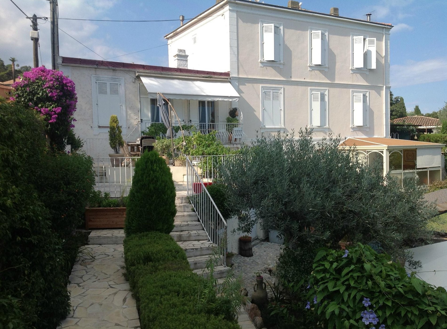 Maison Louijane B&B, Chambre d'Hôtes à Vallauris