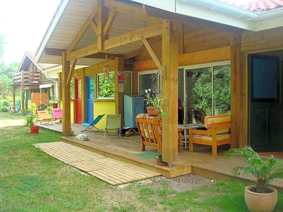 Les Hébergements Nature Et Bien Etre, Chambre d'Hôtes à Soustons