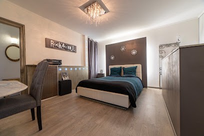 L'entrée des artistes, Chambre d'Hôtes à Laval