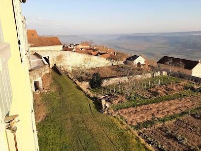 Chambres d'hôtes au Couvent des Castafours, Chambre d'Hôtes à Flavigny-sur-Ozerain