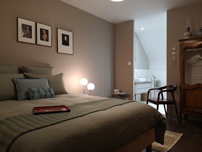 Guest Housse Maison et Florescence, Chambre d'Hôtes à Nuits-Saint-Georges