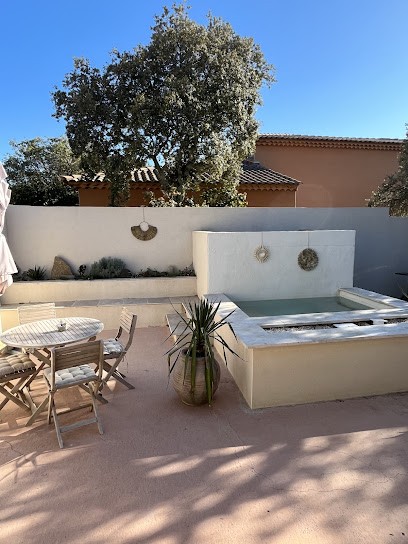 Le Mas Cosy, Location de Vacances à Saint-Siffret