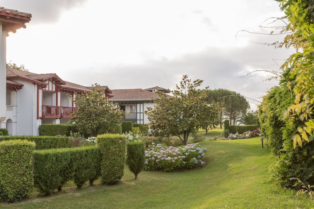 Résidence Le Domaine De Bordaberry Pierre & Vacances, Location de Vacances à Urrugne