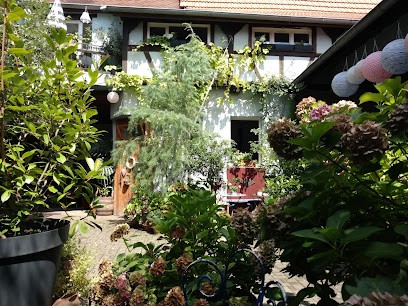 Rouge KELSCH:gîte De Charme /chambre D'hôtes, Chambre d'Hôtes à Wissembourg