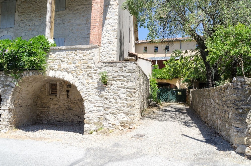 Abicou, Chambre d'Hôtes à Vézénobres