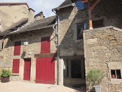 La Maison des Grains - Chambres d'hôtes, Chambre d'Hôtes à Serrières-de-Briord
