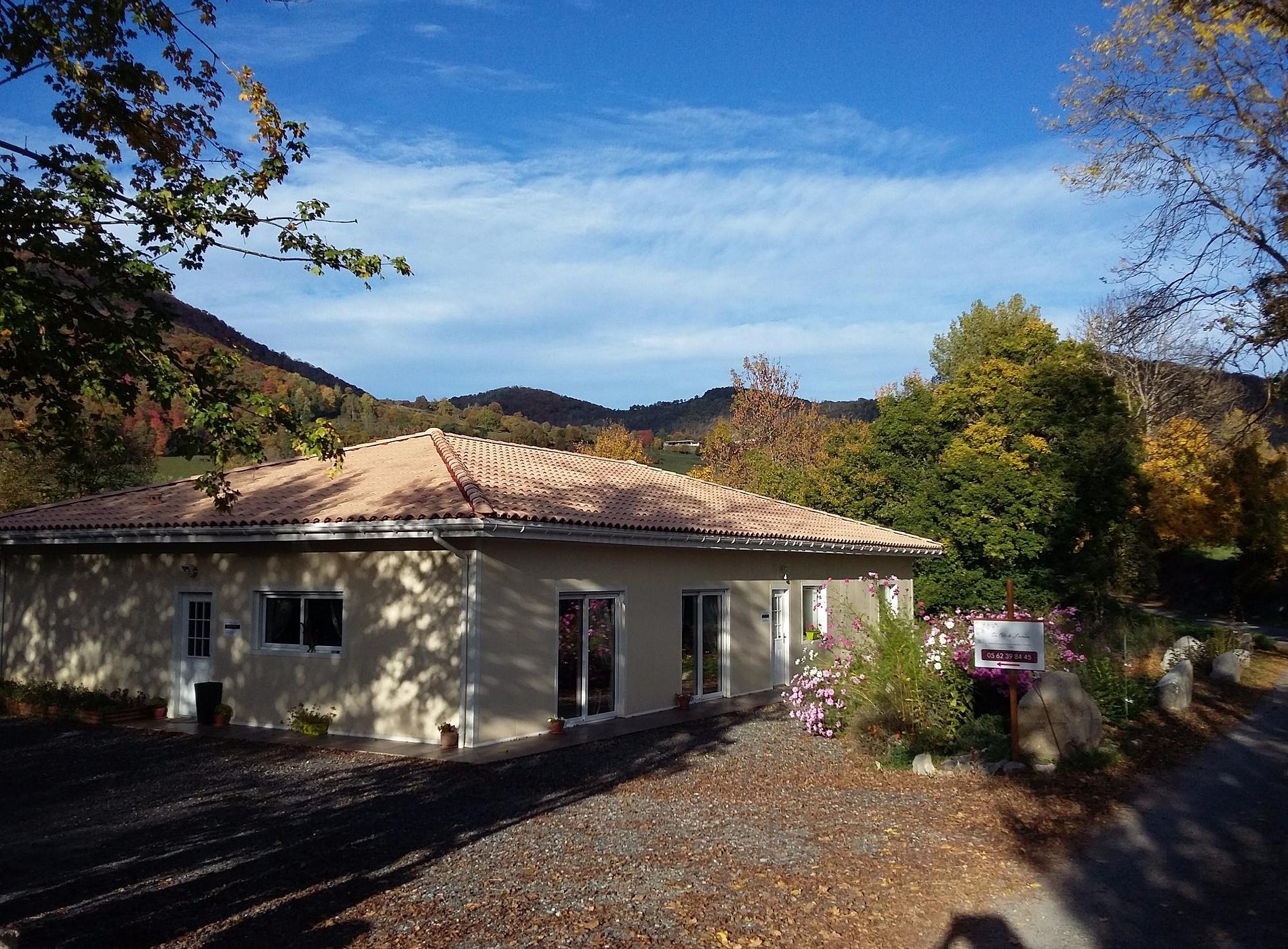 Du Coté de Lacoume, Chambre d'Hôtes à Anla