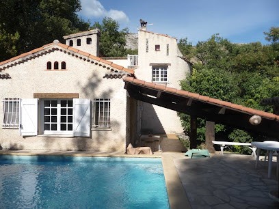 Lou Ribas, Chambre d'Hôtes à Puyloubier