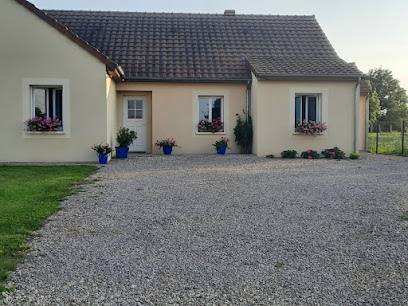 Au Doux Refuge, Chambre D'hôtes à Montgivray