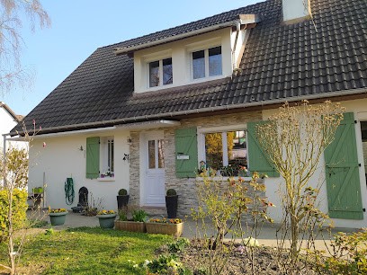 Chambre lumineuse, Chambre d'Hôtes à Collemiers