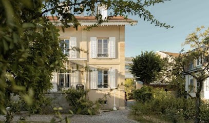 Le Parc Du Magnolia, Chambre d'Hôtes à Montbéliard