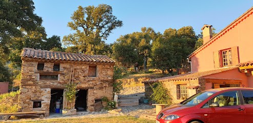 Une Pause En Forêt, Chambre d'Hôtes à Bormes-les-Mimosas