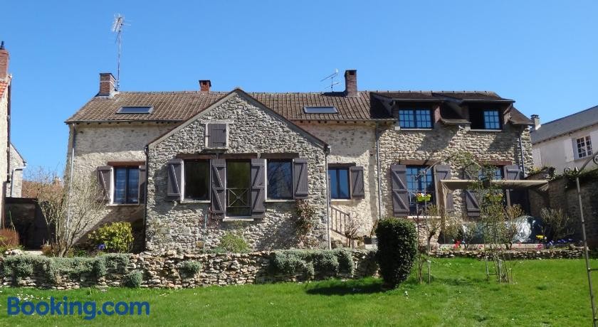 Les Chambres Du Fargis, Chambre d'Hôtes à Auffargis