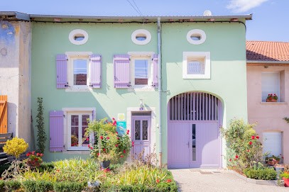 La Maison Macae, Chambre d'Hôtes à Laneuveville-devant-Bayon