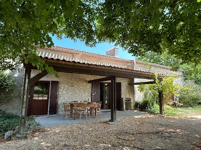 Le Petit Peyrat, Location de Vacances à Thénac