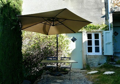 Dormir au Pressoir, Chambre d'Hôtes à Montagnieu