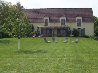 Le Pré de Rosine Chambres et tables d'hôtes dans l'Yonne en Bourgogne., Chambre d'Hôtes à Montholon
