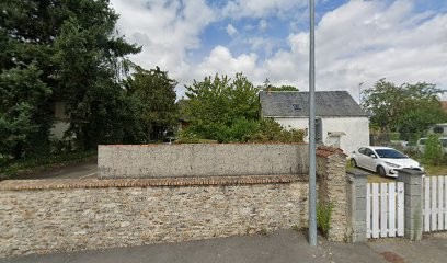 Au Point du Jour, Chambre d'Hôtes à Auneau-Bleury-Saint-Symphorien
