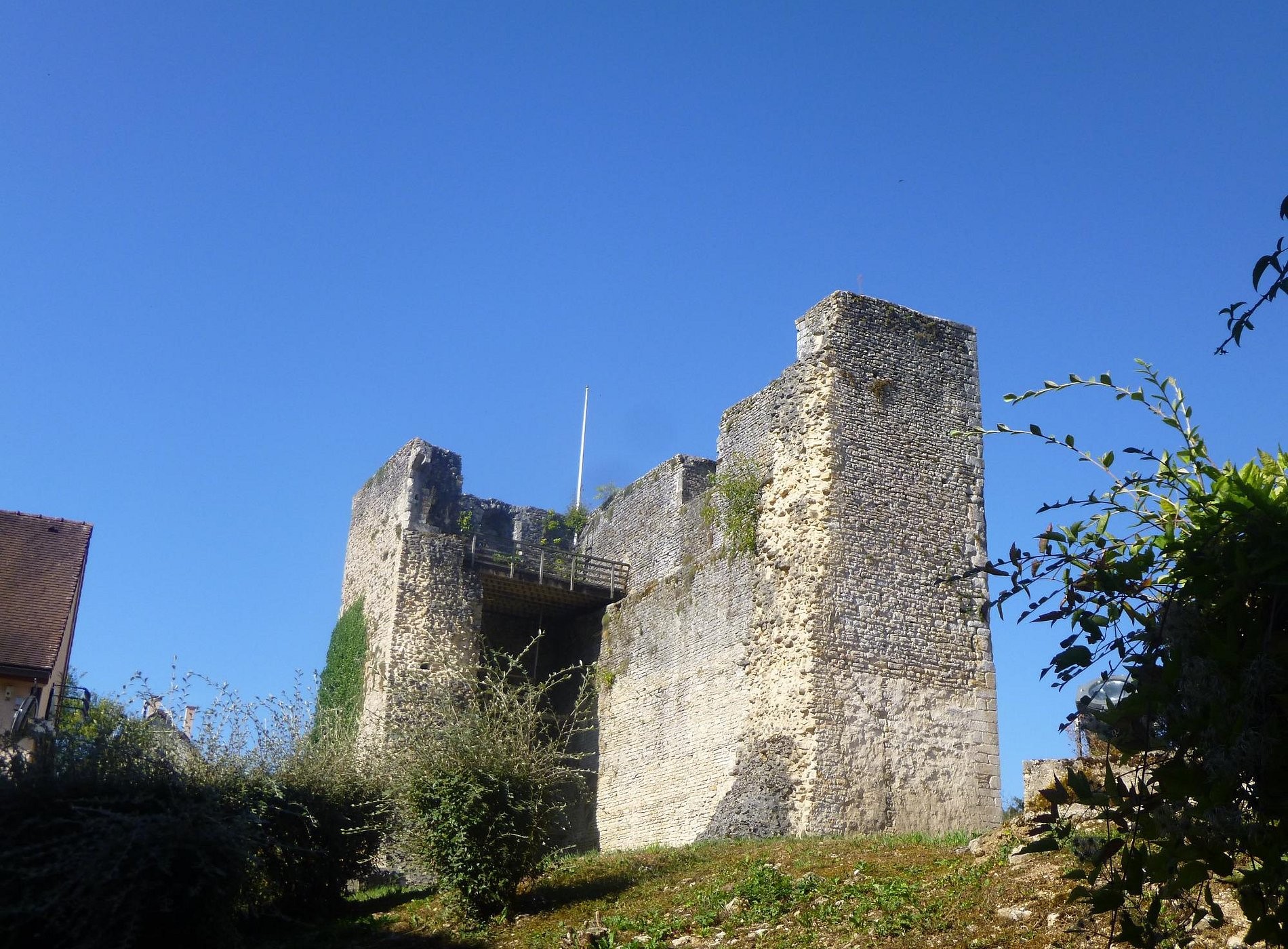 Maison et table d'hôtes Le Puits Fortifié, Chambre d'Hôtes à Salives