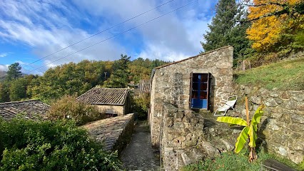 Hameau de Cintenat, Chambre d'Hôtes à Saint-Étienne-de-Serre