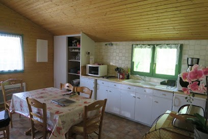 L'Emeraude, Location de Vacances à Pont-de-Poitte